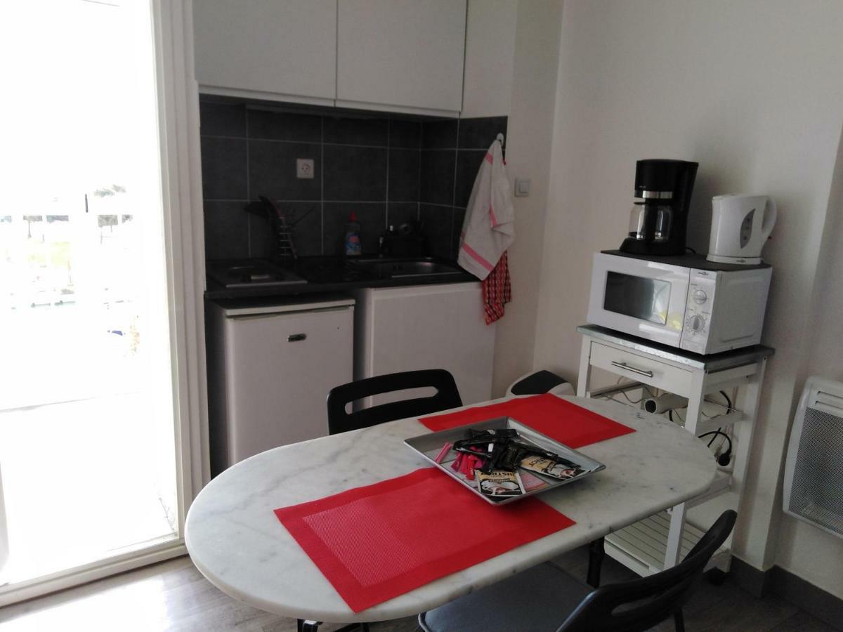 Jolis Studios Vue Sur Mer Port, Etangs Et Canaux Residence Rivercity Carnon-Plage Exterior photo